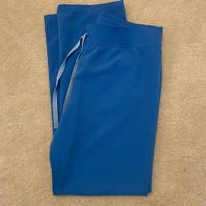 Figs Livingston pant in Capri Blue